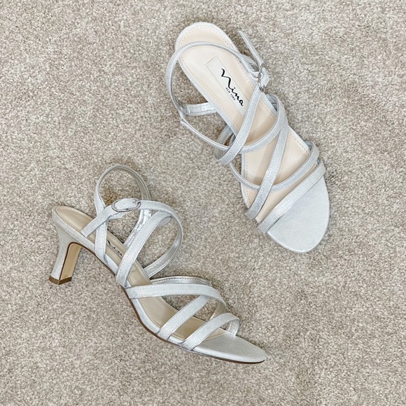 Nina Genaya Strappy Evening Sandal - Picture 4 of 10